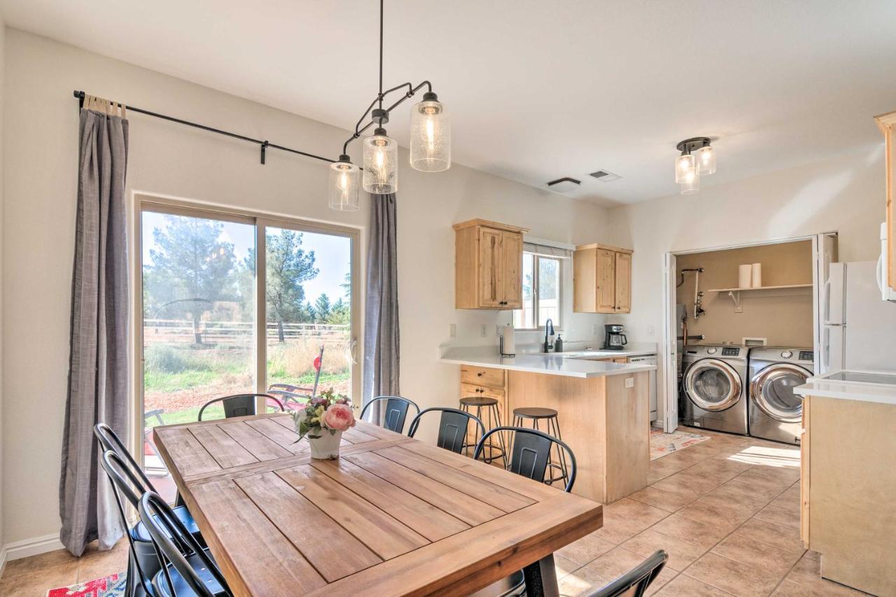 Updated Townhome With Patio And Red Rock Views! Kanab Exterior photo